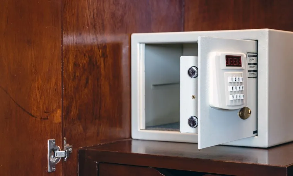 best practices for discreet home safe storage