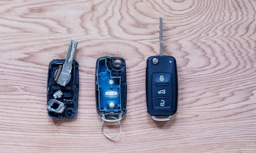 choosing the right emergency key replacement service