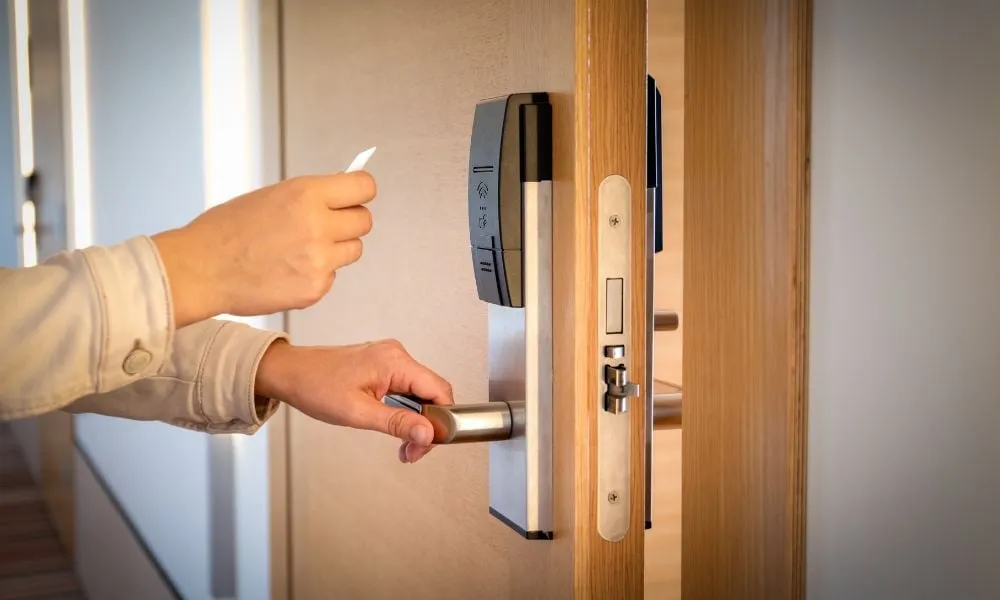 choosing the right keyless entry system for your business