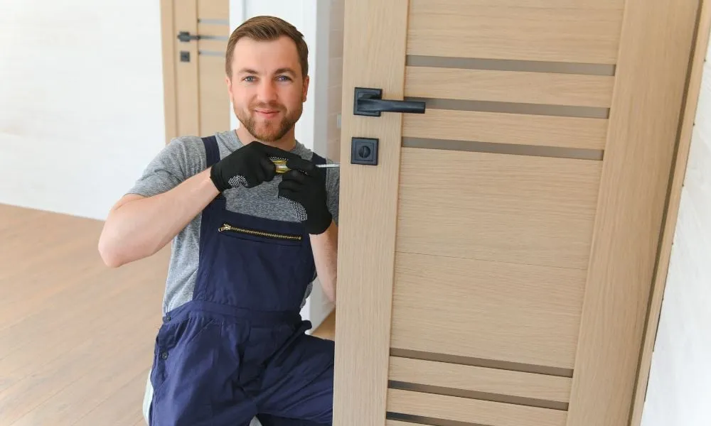 considerations for choosing an emergency locksmith