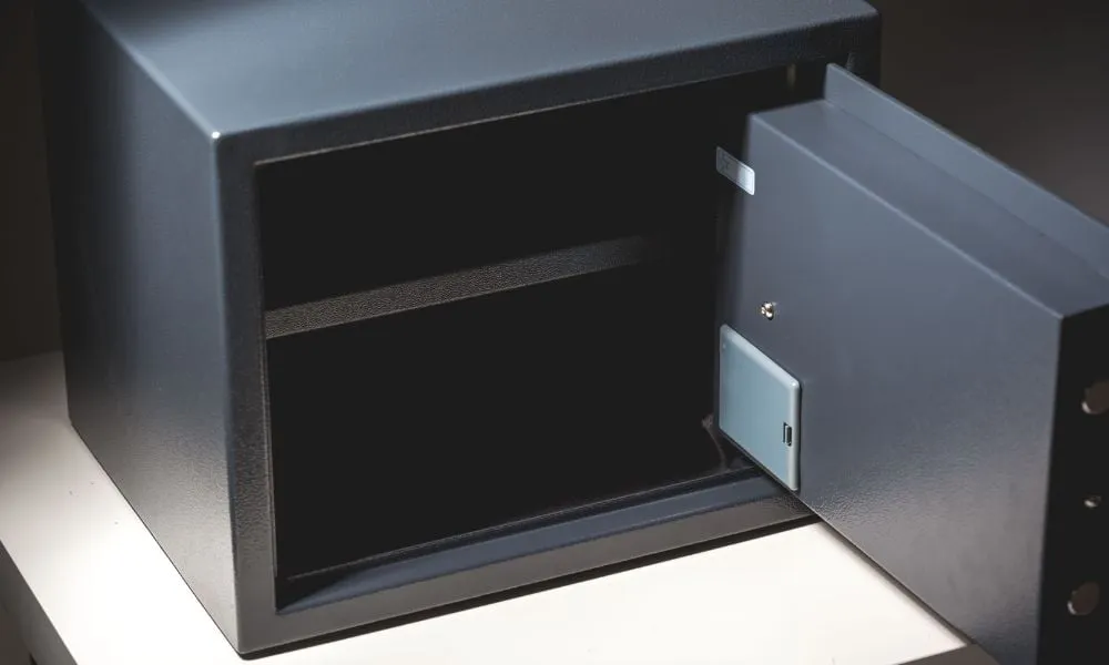 importance of fireproof and waterproof safes