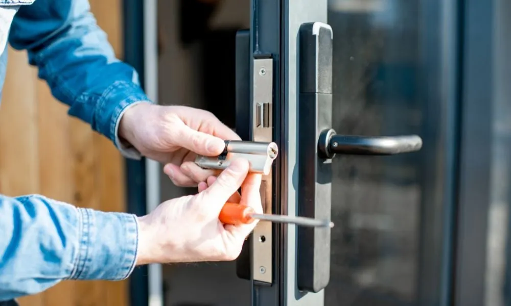 protect your business with professional locksmith services