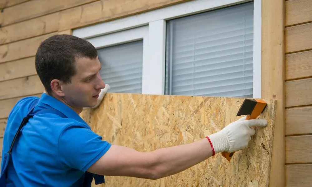 the role of locksmiths in disaster response teams