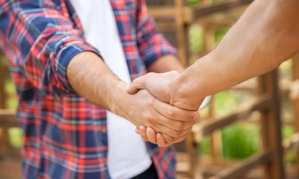 tips for hiring a trustworthy locksmith