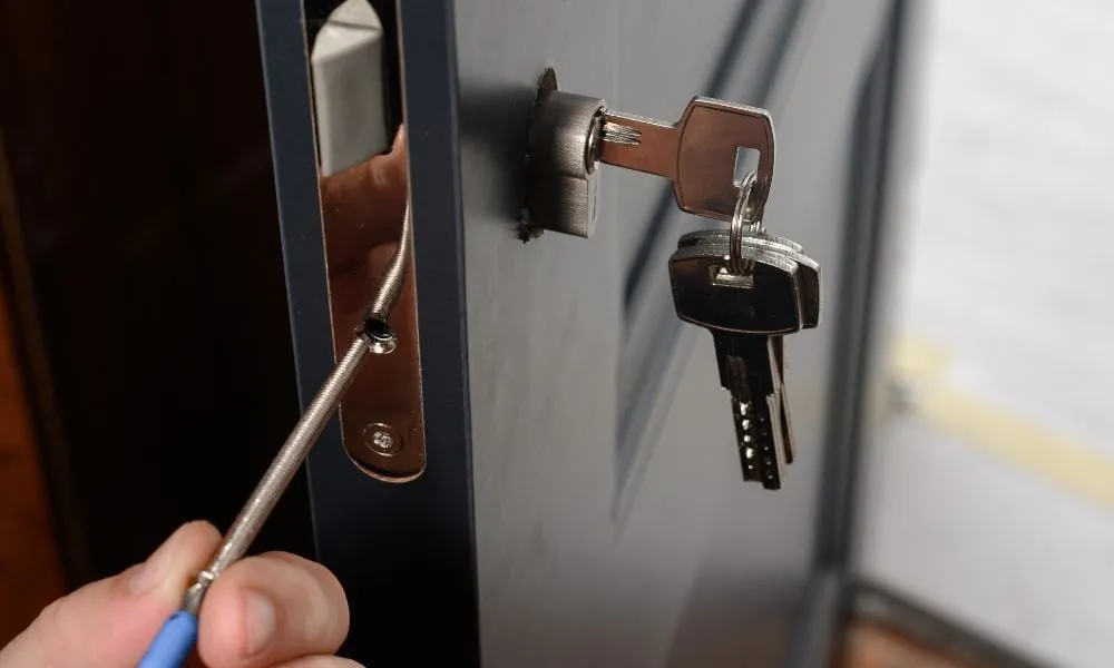 understanding the urgency of emergency lockouts
