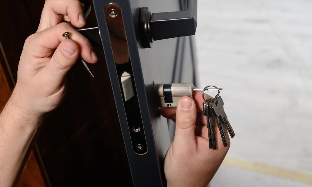 when to consider diy locksmith solutions